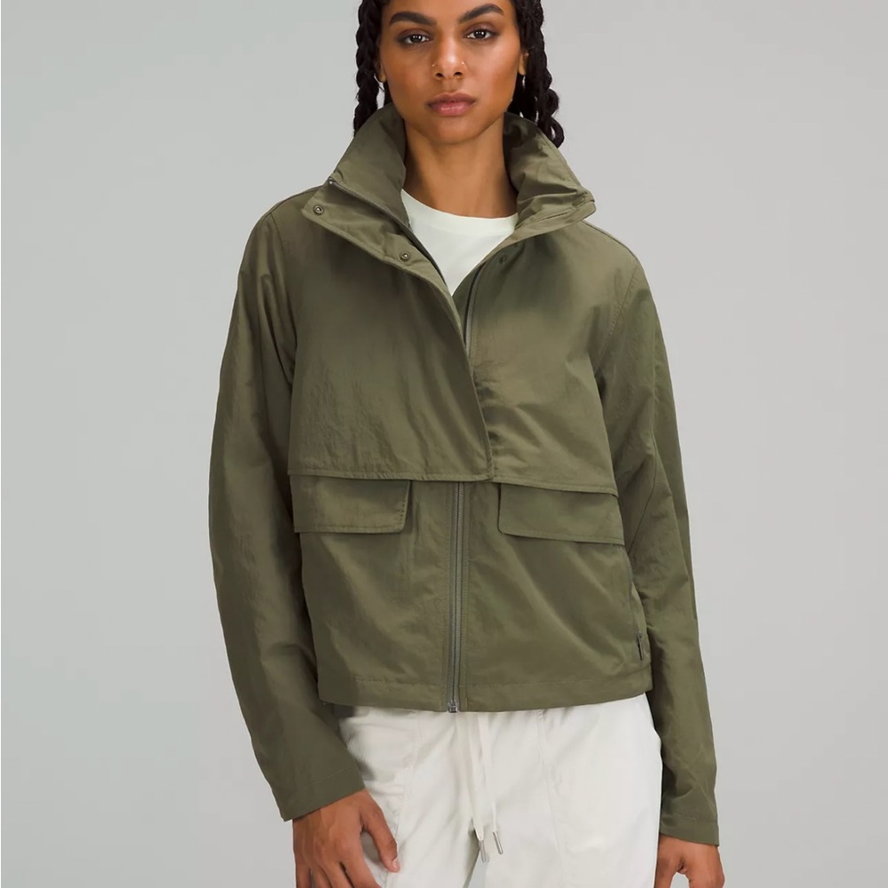 Lululemon Always effortless jacket size 2